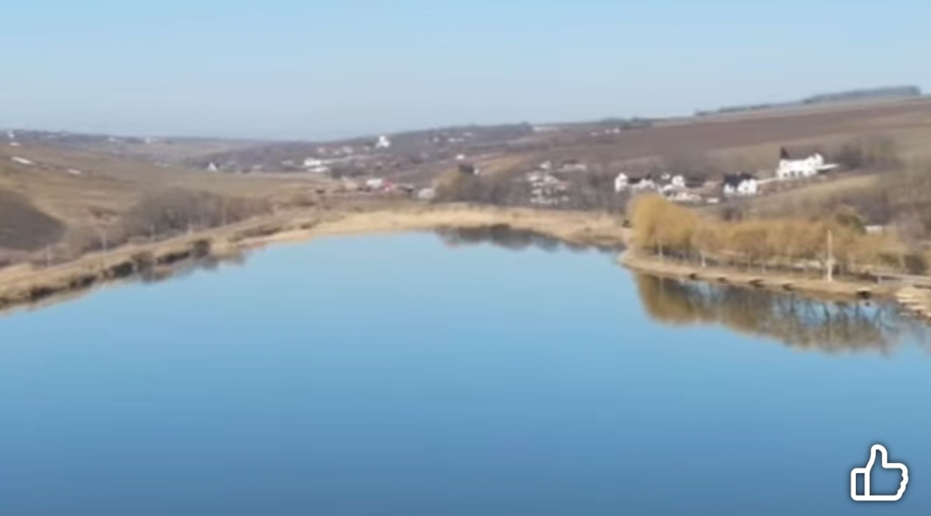 Remus lake — Poză principală